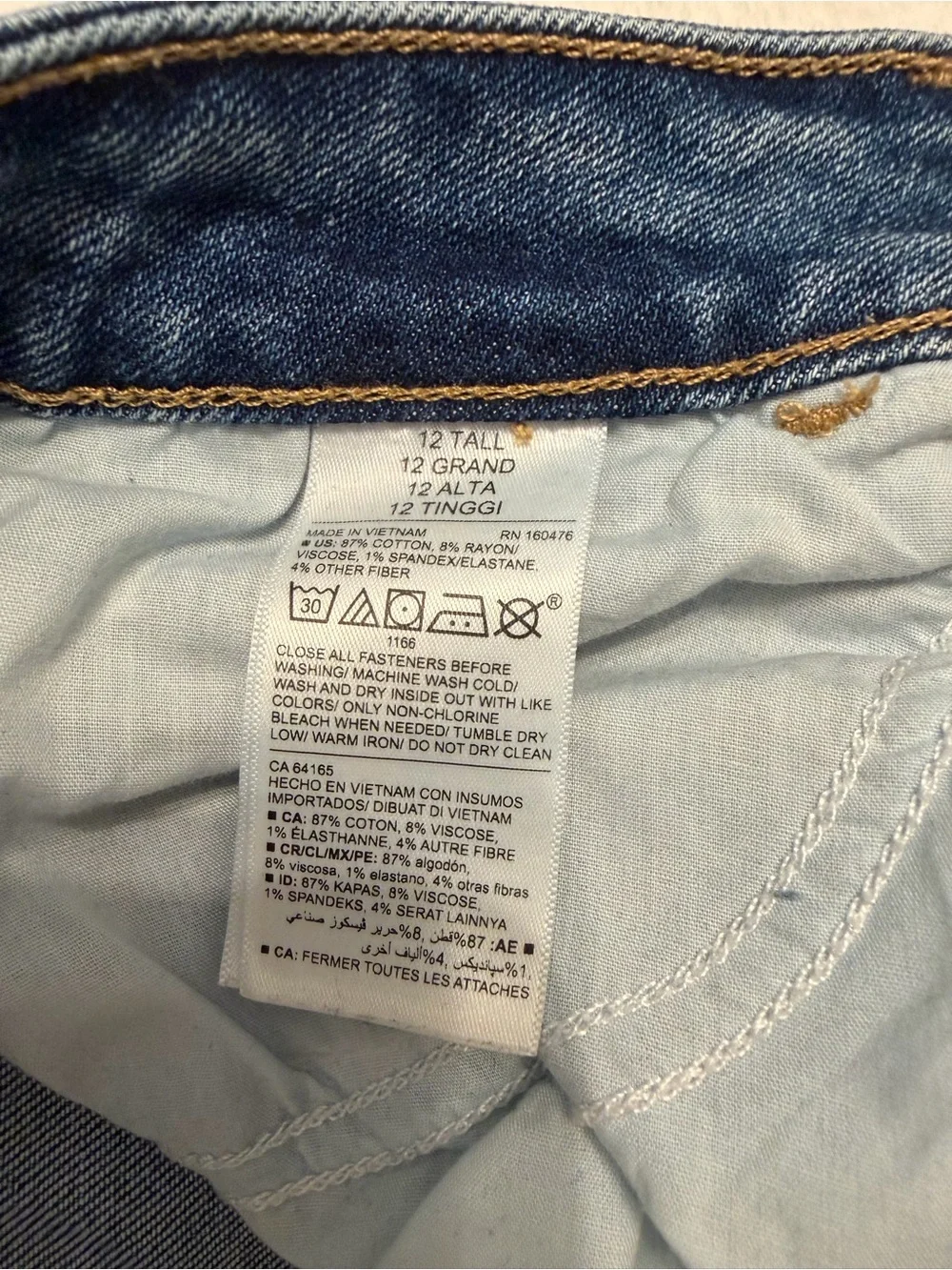 Old Navy Women's Distressed Dark Blue Skinny Jeans